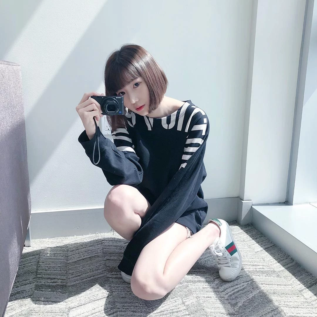 4242750.webp