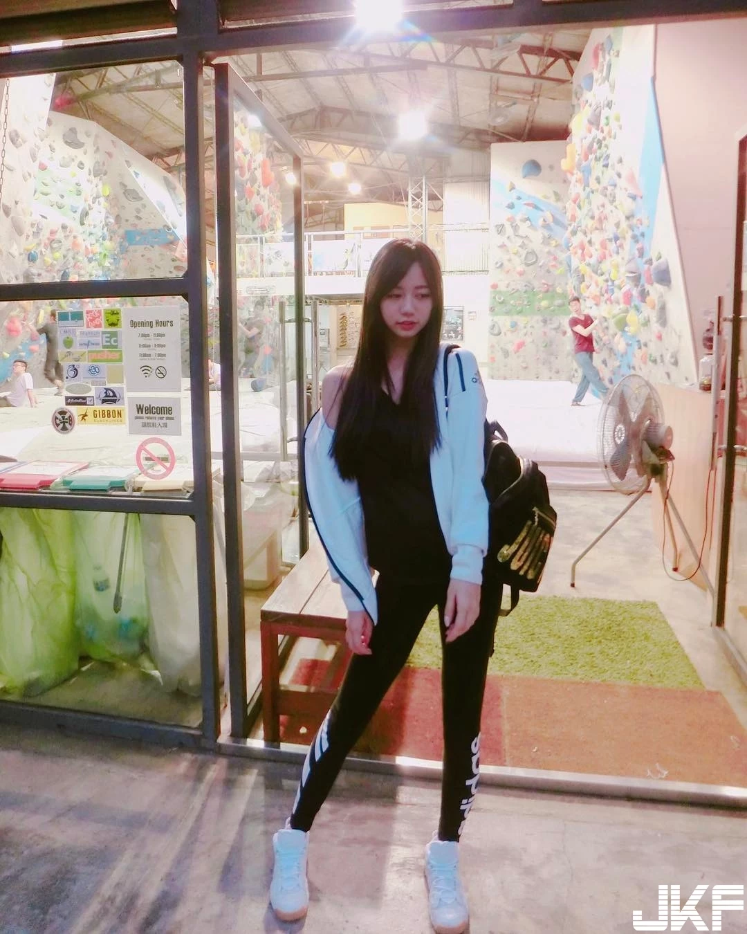 165459kpwi6glpyng3xpiy.webp
