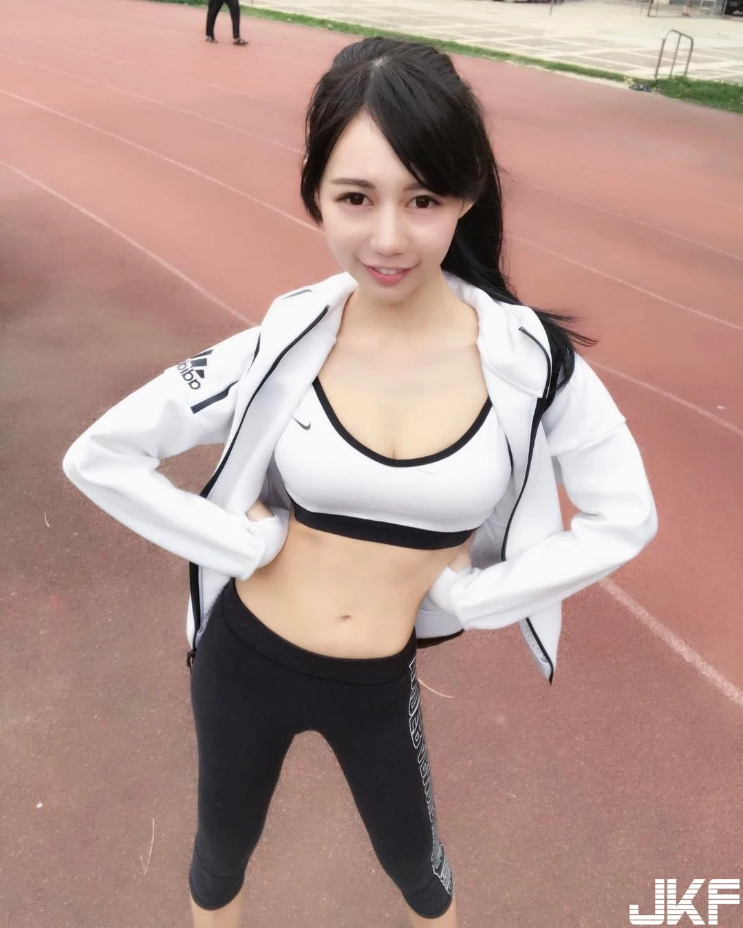 165620x6knfnekqyhey4ns.webp