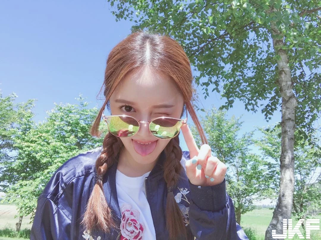 190721v3s01k1mezqscksn.webp