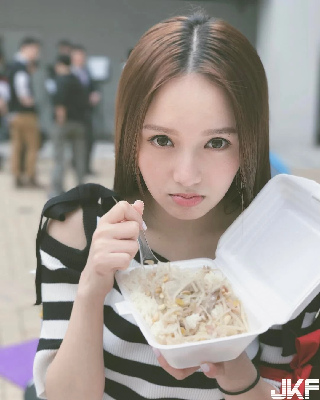 190757kzb52g2b2rmzwdbl.webp