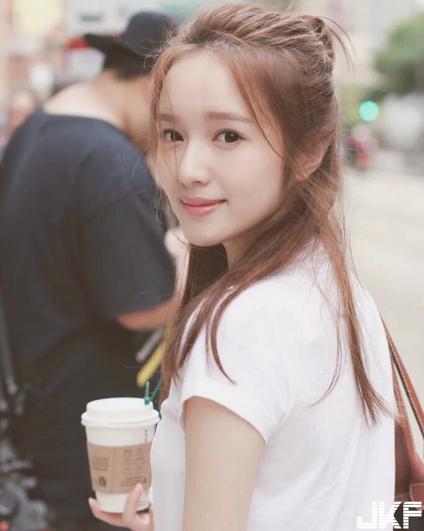 190800vi15zqzfr240q5rq.webp