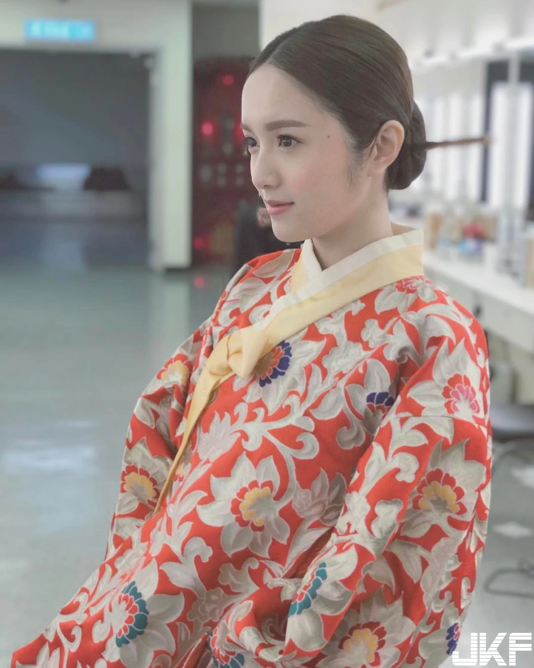 190837cmikr3mmtwlwldg8.webp