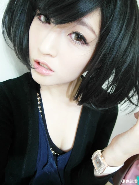 183924a18to8w33qtt17cz.webp