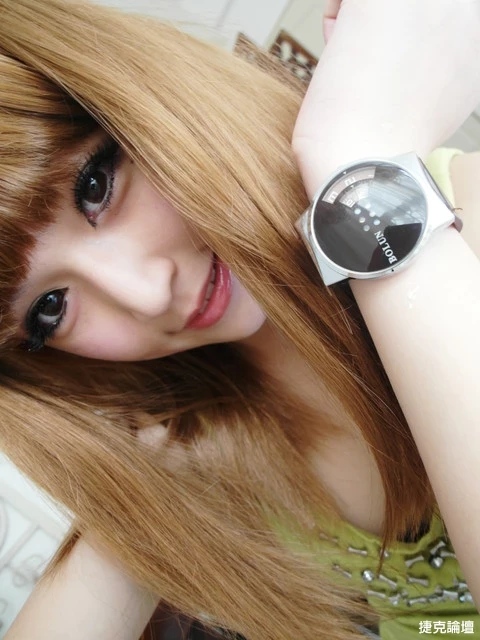 183932s64jk4yzy8d6dcb4.webp