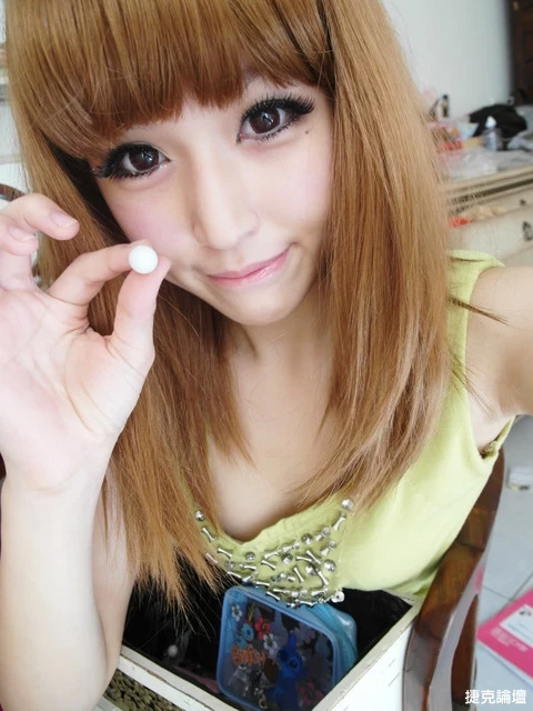 183937xb21me3qumndzv1t.webp