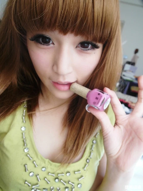 184007b2lm590mfoa7pmb5.webp
