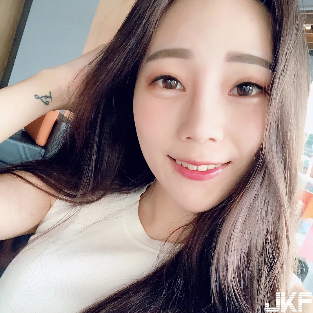093256yx1x7z7dos7tndc8.webp