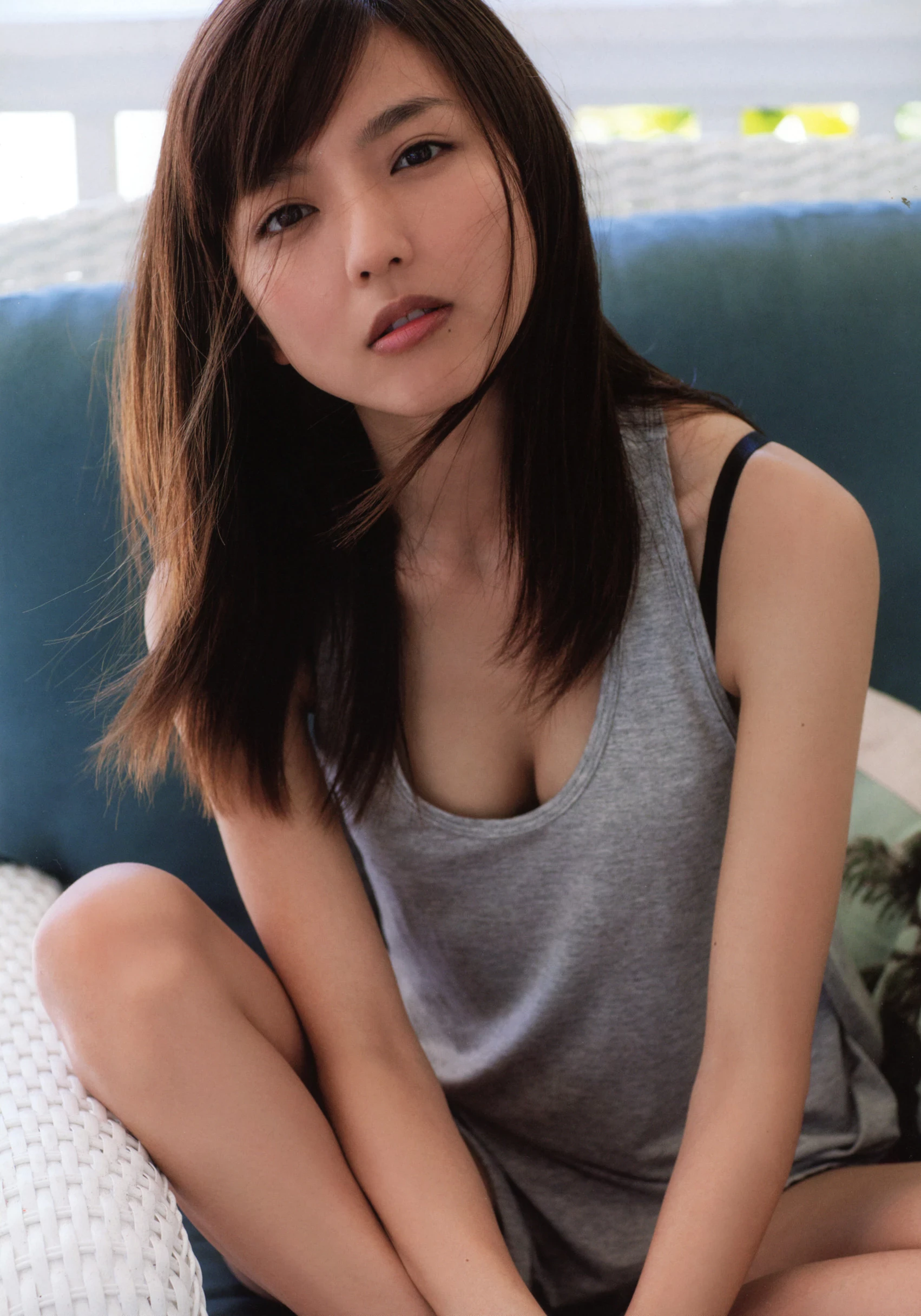 085935gbbs5ib73b151e7s.webp