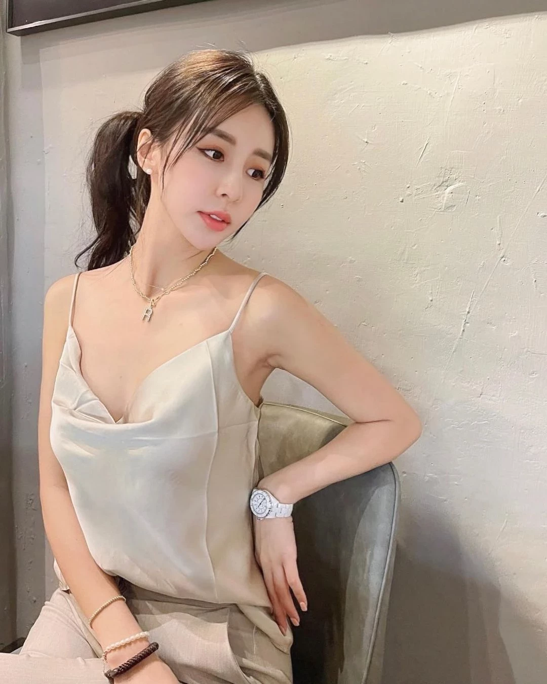 19371753.webp