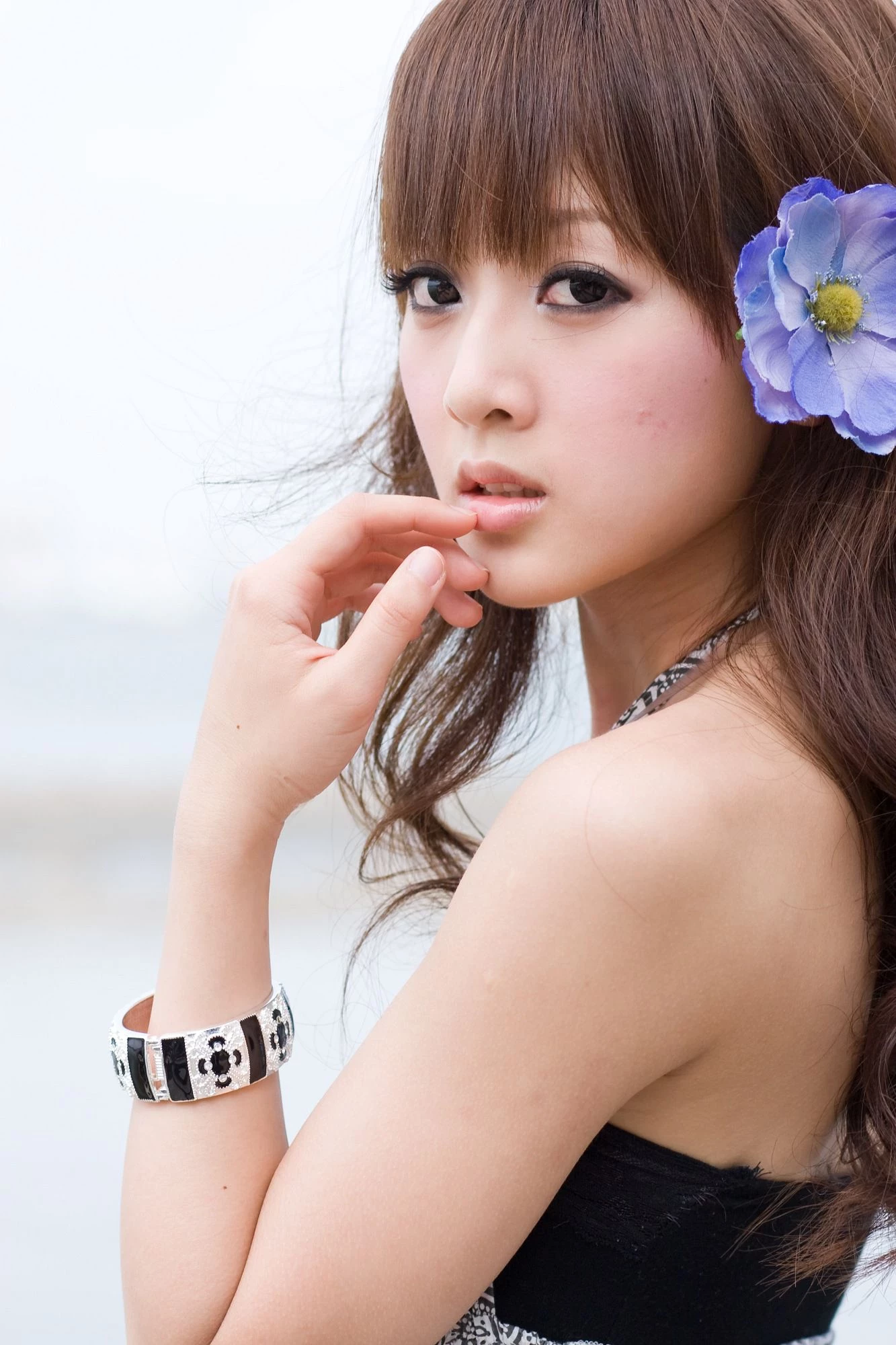 30703416.webp