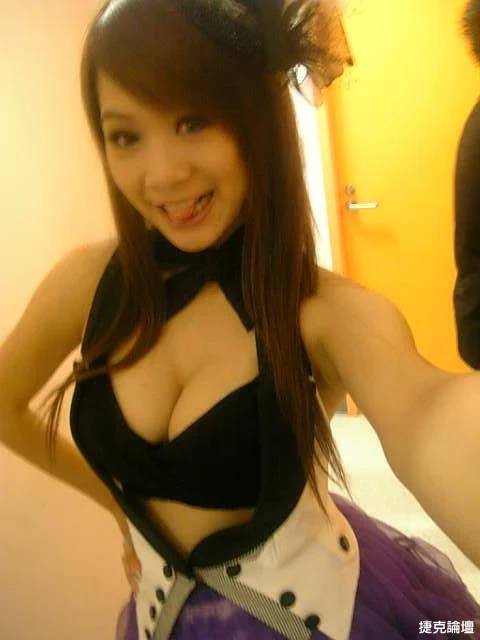17560074.webp