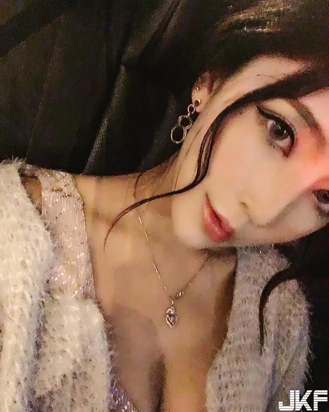 151804mmm7uu9977asa9p9.webp