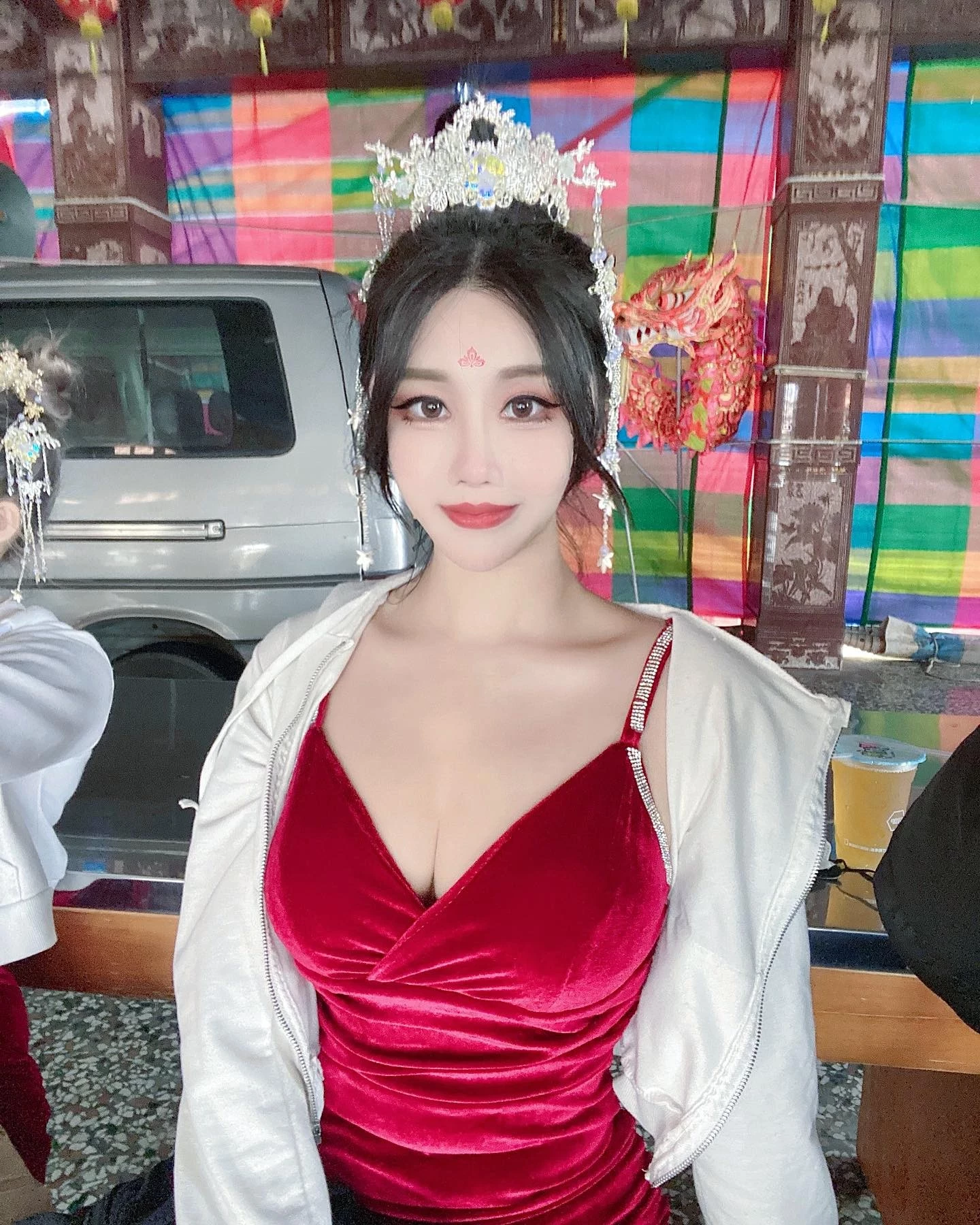 154434q5raqh3aparph1h1.webp
