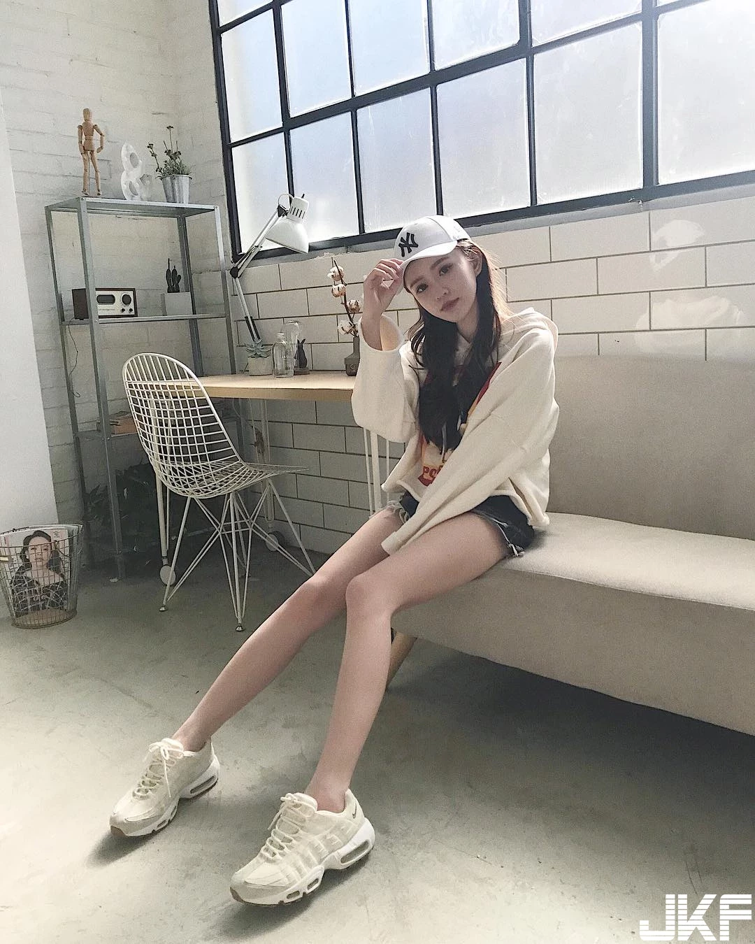 160833glf24x61zr2lbkbx.webp