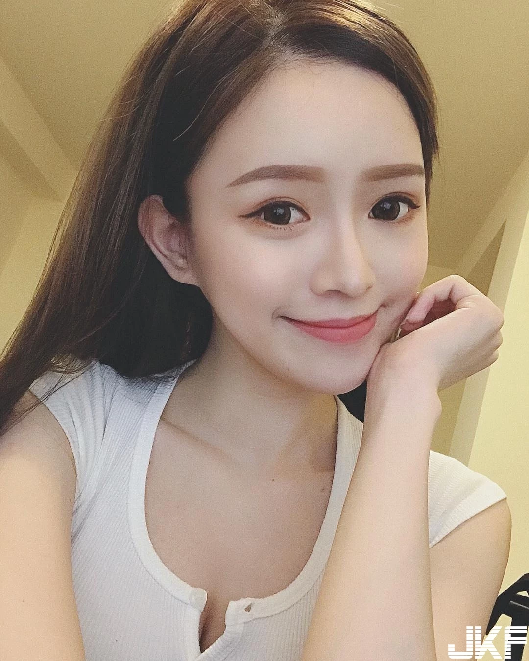 160847yyv5j3j171dj1rvh.webp