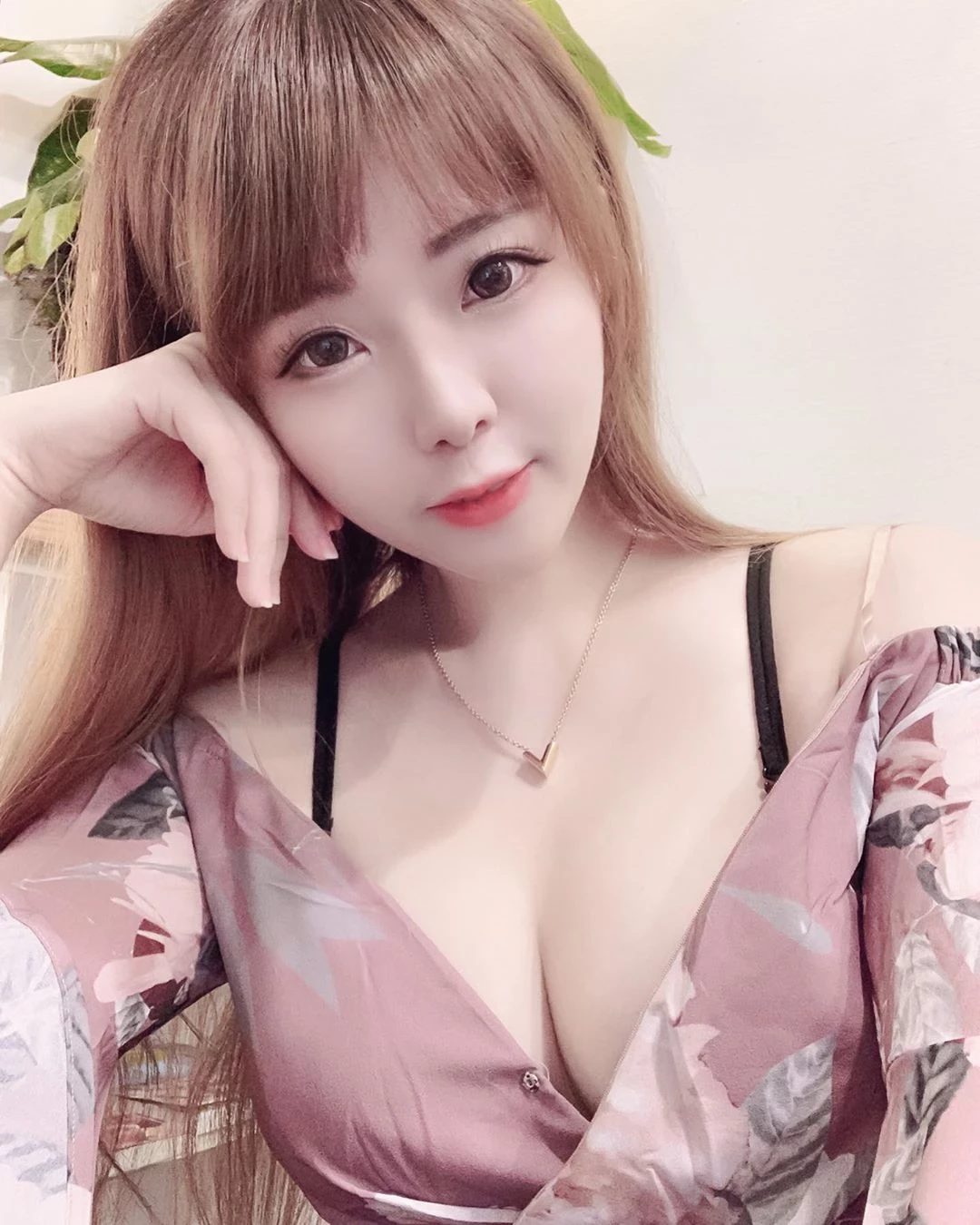 185045zf388zog88qoz8sl.webp
