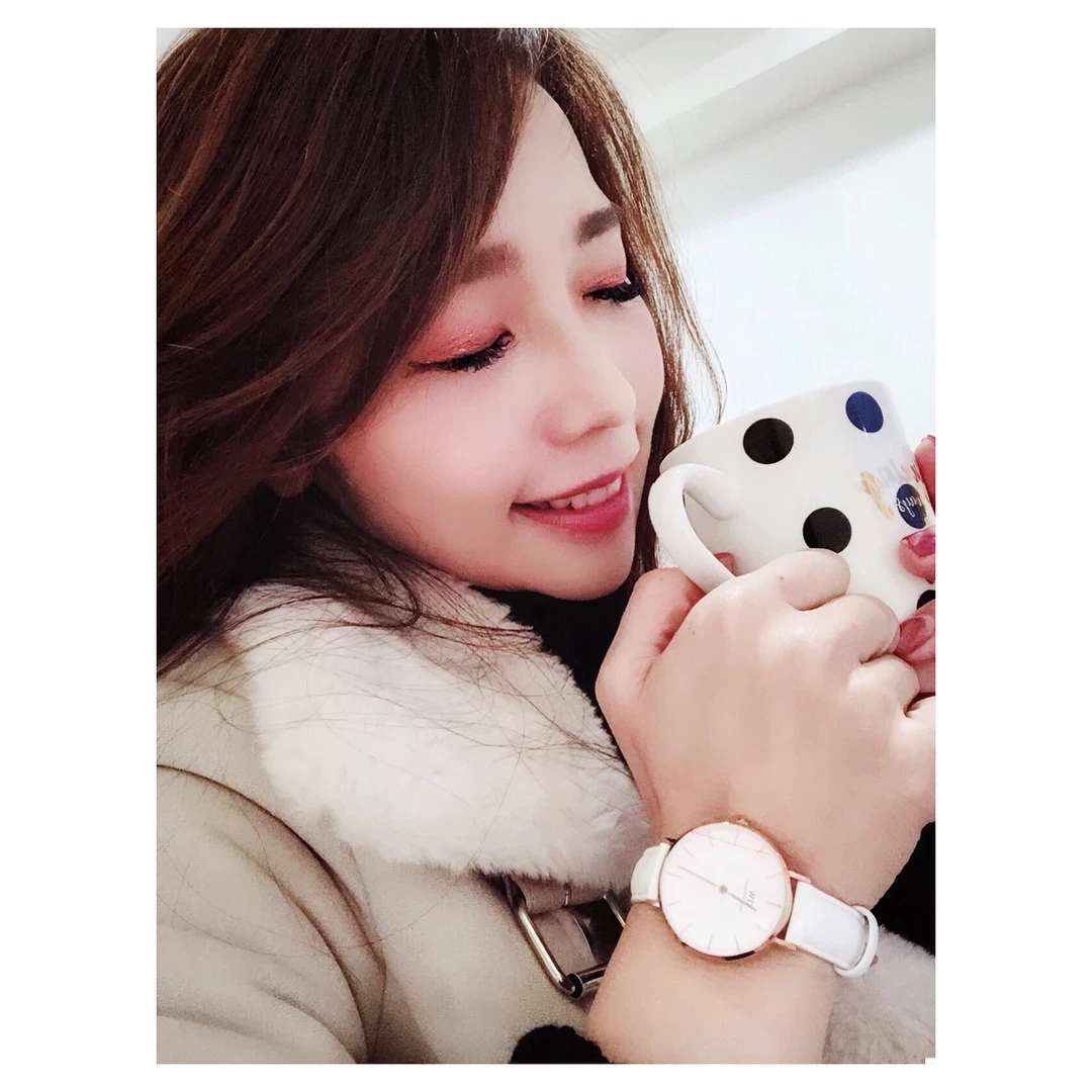 123735z5g8c959gs3z38hc.webp