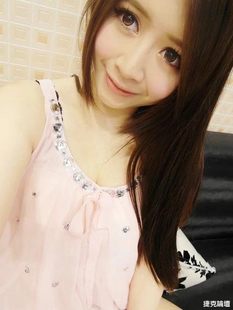 114215x7uv2gipzvn7oq2v.webp