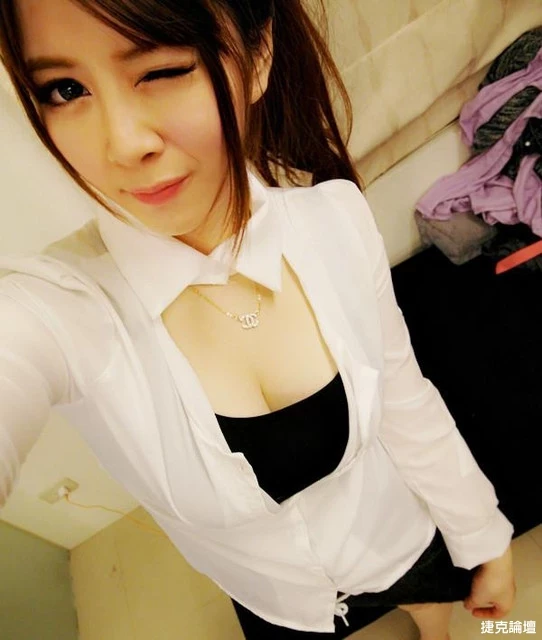 114228vkb595z6c552e5xc.webp