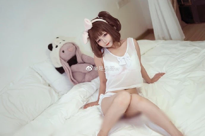 111608ft7sf33hs0epszl8.webp