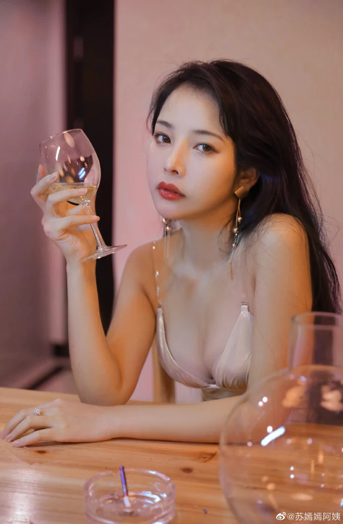 111617wmgfnewfbjiig33v.webp