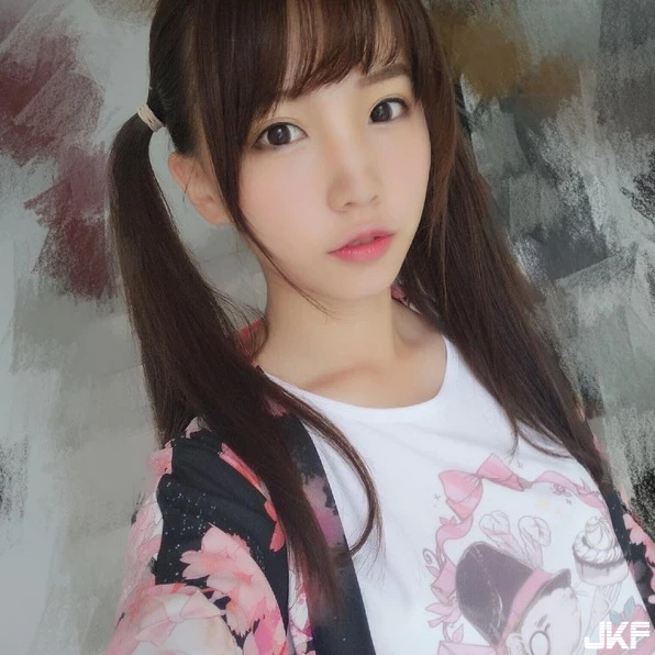 16890387.webp