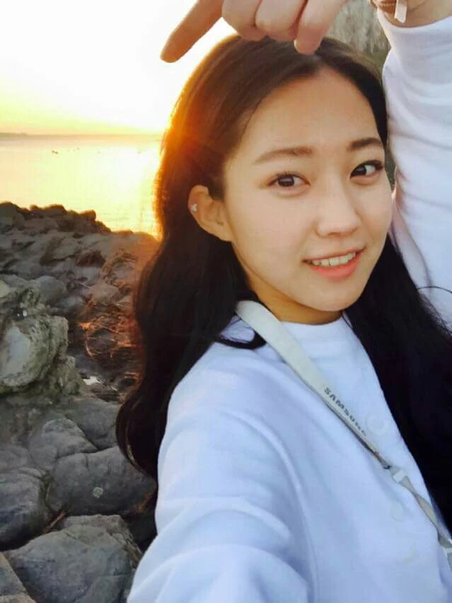 16809502.webp