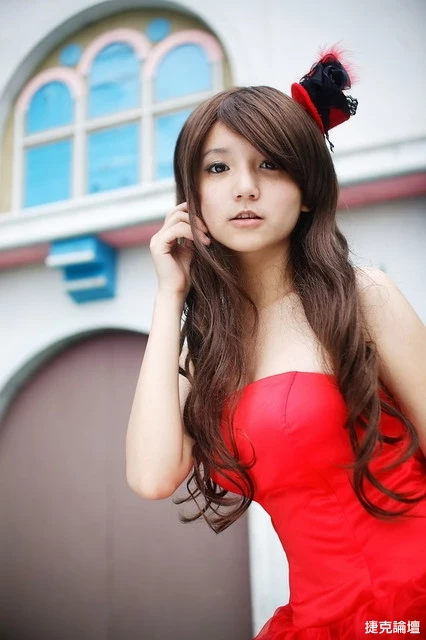 181646y5snz5u1hz0tjsg7.webp