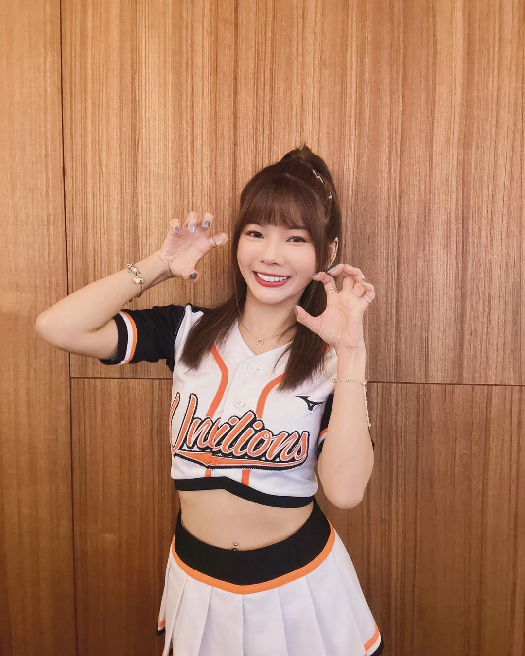 165621evsvhhycchack94a.webp
