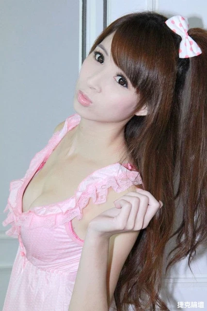 173208wnn0susuq5e8eq6z.webp