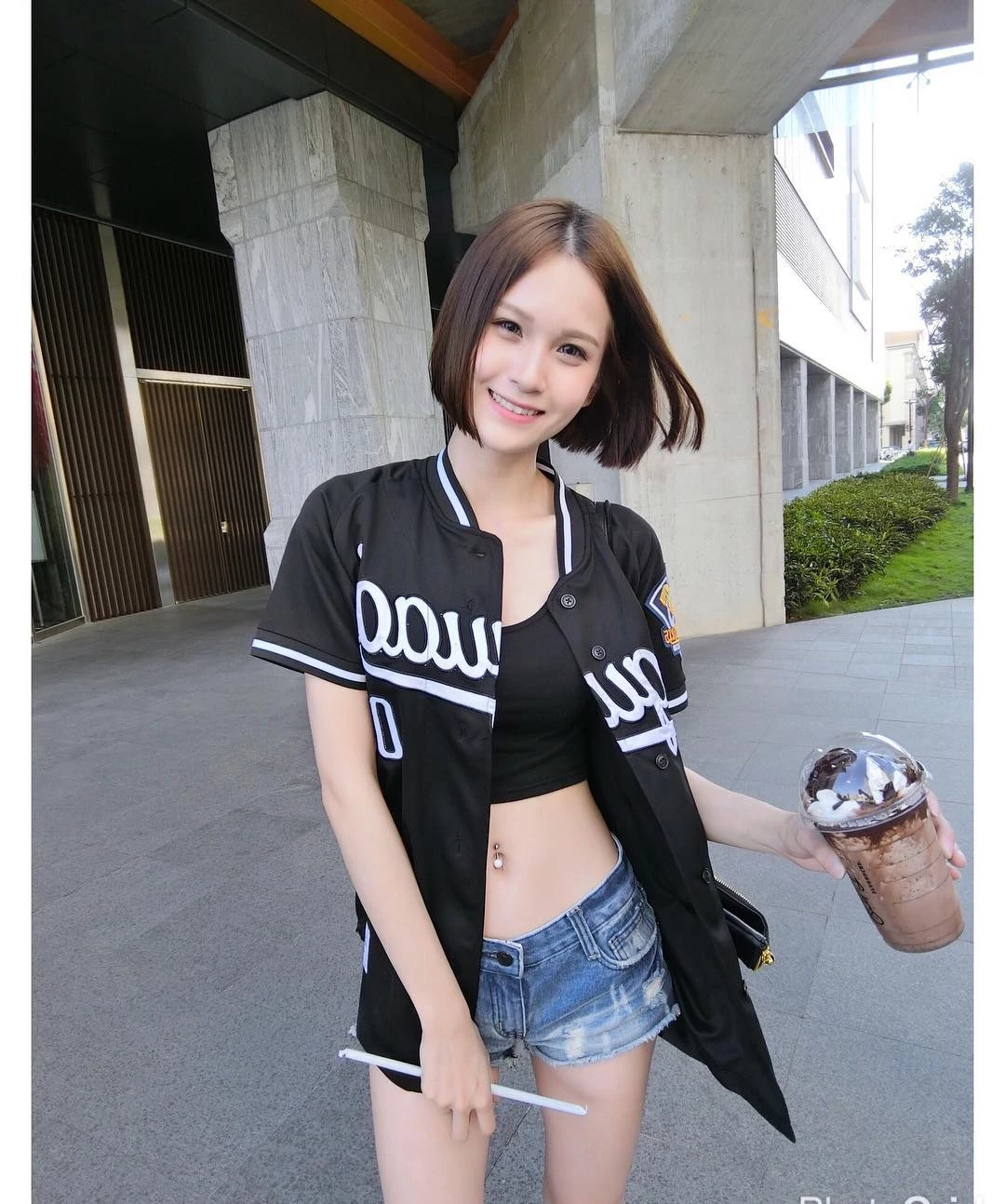 110600n8app2pp0627oy9o.webp