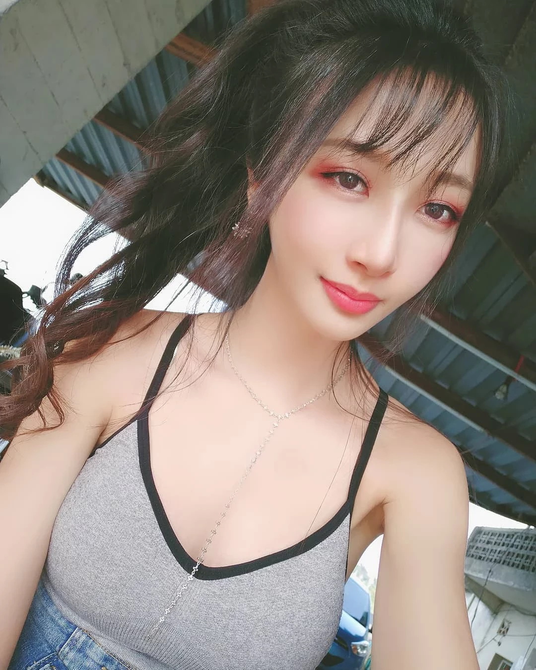 105701evdc9lqpbi3dsiqz.webp