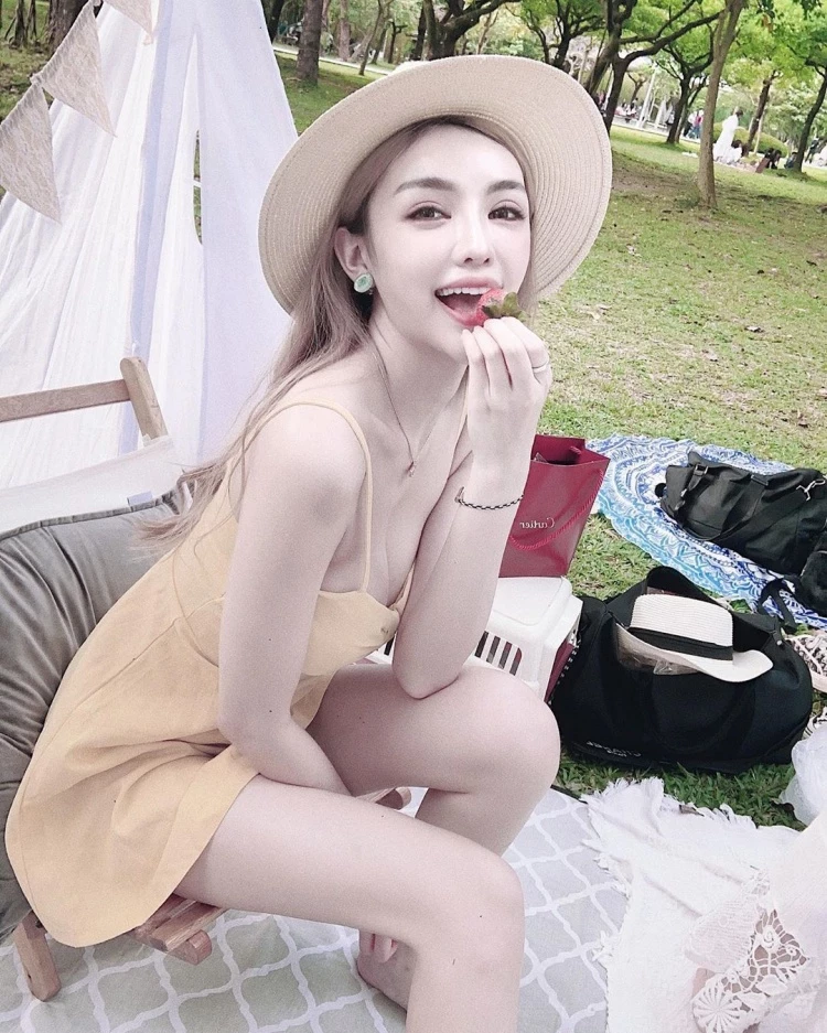 132448gxh2uz2uqhdzqmj9.webp