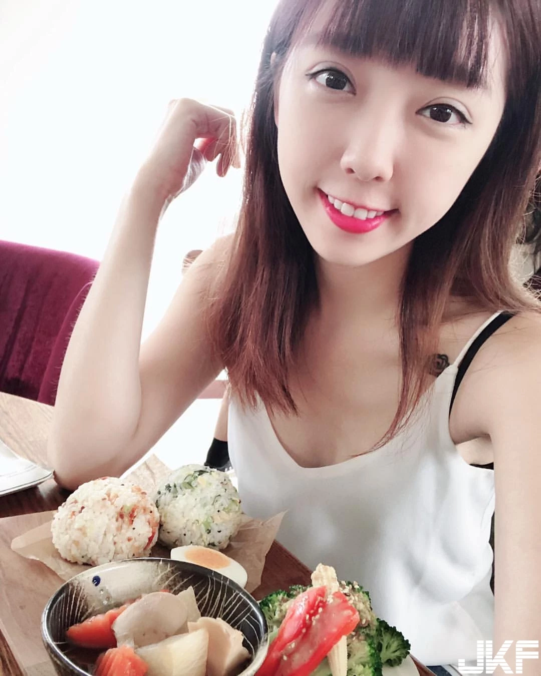 4650085.webp