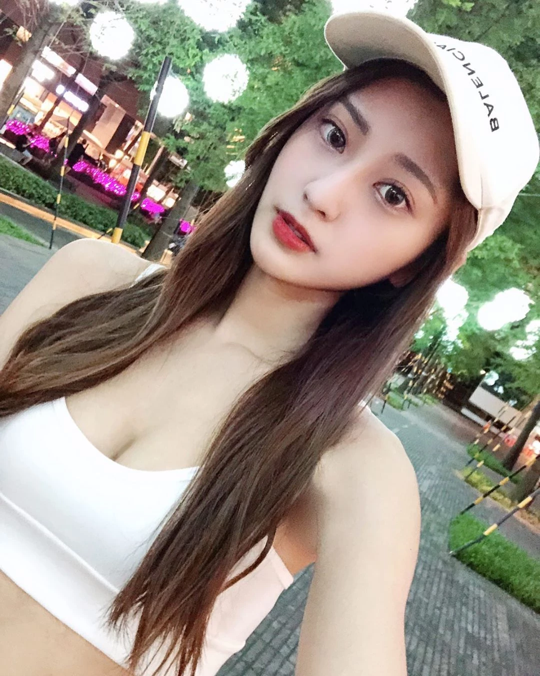 1746865.webp